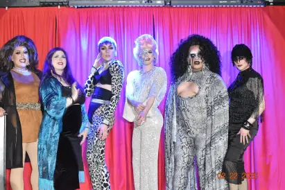 Flixx Lounge & Cabaret Bar