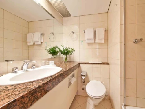 Novum Hotel Madison Dusseldorf Hauptbahnhof