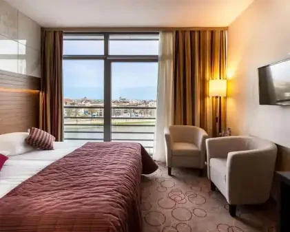 Qubus Hotel
