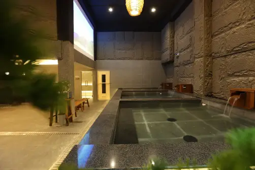 Maxwell Onsen