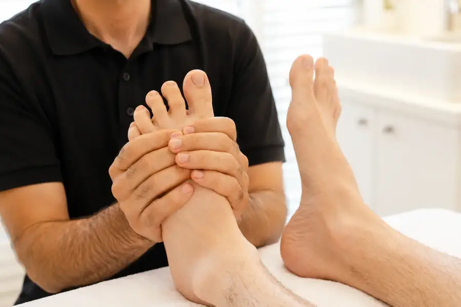 Yaron Mobile Reflexology – Relaxation at Your Hotel or Home