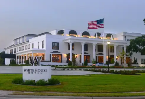 White House Hotel
