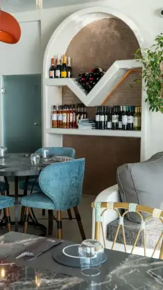Crystal Restaurant