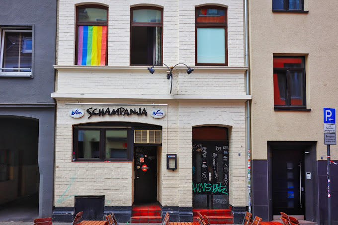 Гей-бар Schampanja в Кёльне
