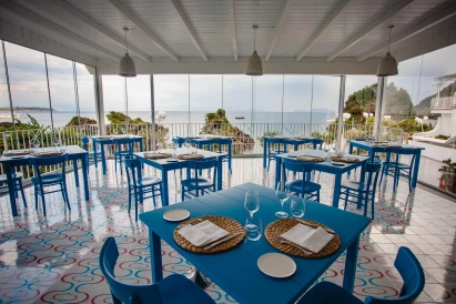 Strand Hotel Delfini Terme