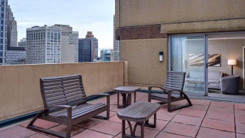 Courtyard Detroit Downtown Hotel Michigan