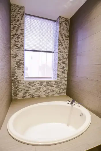 Hotel de Point Queens New York