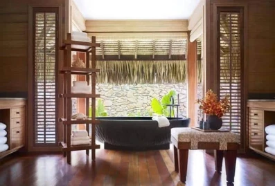 Four Seasons Resort Bora Bora 9