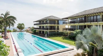 Lions Dive Beach Resort