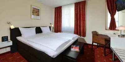 Domstern Hotel