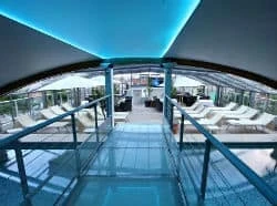 Goldstar Resort & Suites