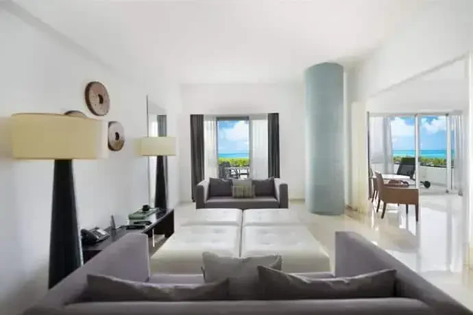 Live Aqua Beach Resort Cancun