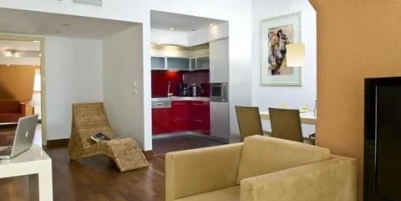 Mamaison Residence Diana