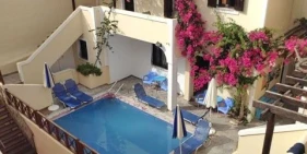 Antonia Apartments
