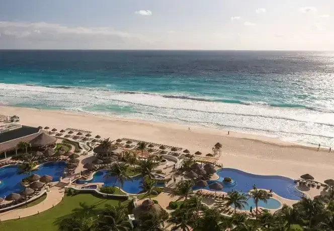 JW Marriott Cancun Resort and Spa