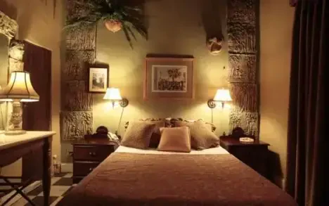 The Gallery Inn