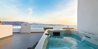 Santorini Secret Suites and Spa