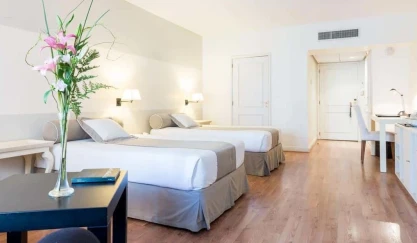 Loi Suites Recoleta