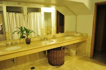 Loi Suites Recoleta