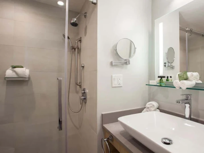 Best Western Plus Condado Palm Inn & Suites