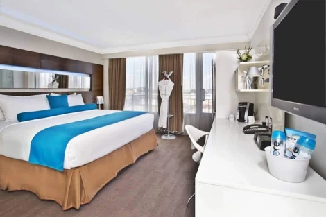 Hotel Le Bleu Brooklyn New York