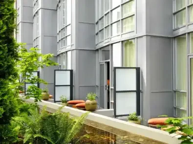 Loden Vancouver Hotel Canada