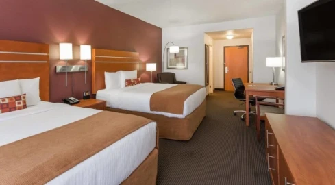 Wingate by Wyndham Calgary South Gay-friendly Calgary Hotel Canada