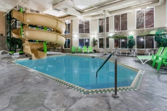 Wingate by Wyndham Calgary South Gay-friendly Calgary Hotel Canada