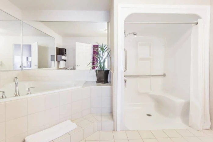 Wingate by Wyndham Calgary South Gay-friendly Calgary Hotel Canada