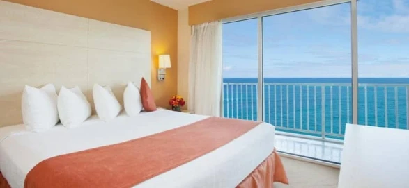 Best Western Plus Condado Palm Inn & Suites