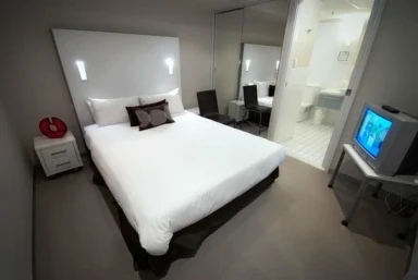 La Loft Apartments