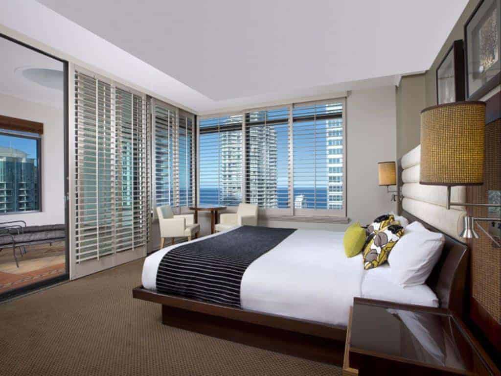 Watermark Hotel & Spa Gold Coast tarjoaa kuljetukset lentokentältä (lisämaksuja saatetaan veloittaa)