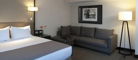 DoubleTree by Hilton Hotel Santiago