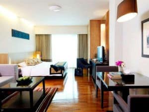Kantary Hills Hotel y apartamentos con servicio