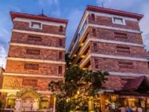Raming Lodge Hotel