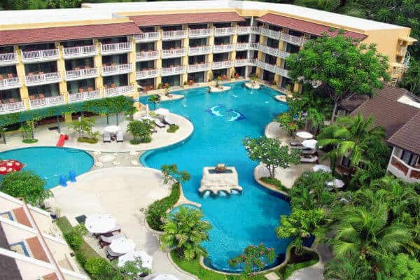 אתר הנופש והספא Thara Patong Beach Resort & Spa