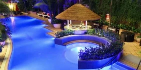 Caravelle Hotel