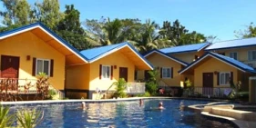 Blue Lagoon Inn & Suites