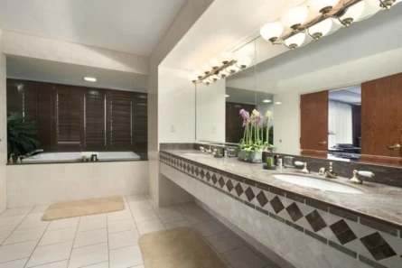 Embassy Suites by Hilton Downtown Old Market Hotel Omaha Nebraska