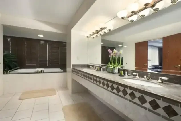 Embassy Suites by Hilton Downtown Old Market Hotel Omaha Nebraska