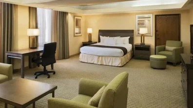 DoubleTree by Hilton Omaha Nebraska Hotel