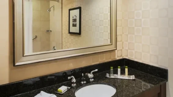 DoubleTree by Hilton Omaha Nebraska Hotel