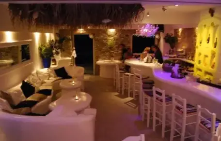 JackieO' Town Bar