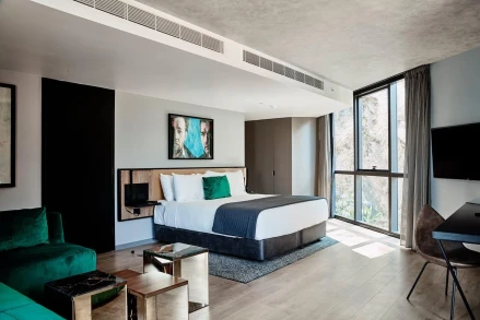 Crystalbrook Vincent