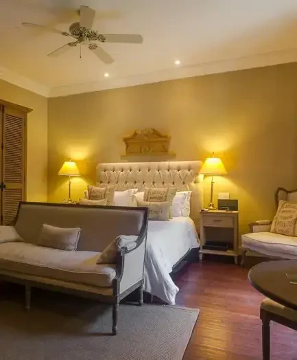 Bastion Luxury Hotel