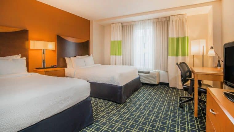 Fairfield Inn and Suites Hotel Indianapolis Indiana