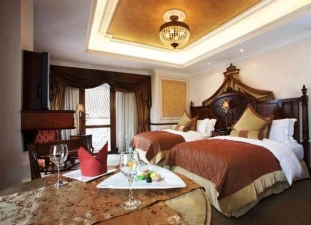 Hotel Plaza Grande