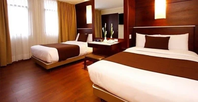 Hotel Reina Isabel