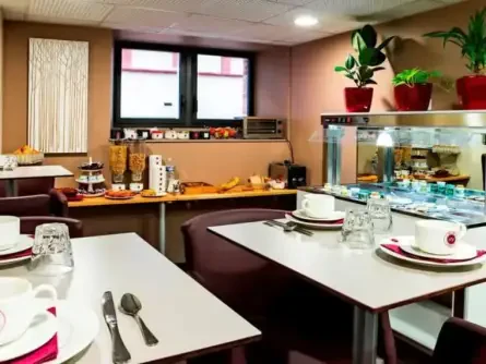 Hôtel Le Pere Leon Toulouse