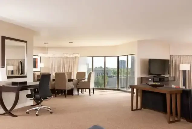 The Westin Kansas City at the Crown Center Missouri Hotel